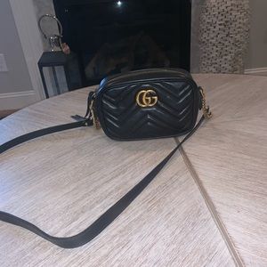 Gucci marmont double G crossbody mini